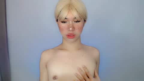 Snapshot of lil_grace1 chatting on February 12, 2025, 2:24 am grace online show from February 12, 2025, 2:24 am