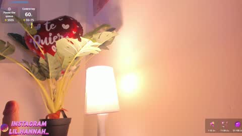 Snapshot of lil_hanna18 chatting on March 12, 2025, 7:49 pm Hanna online show from March 12, 2025, 7:49 pm