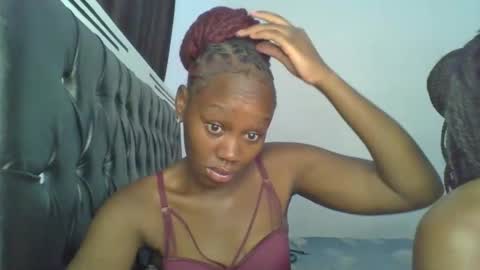 lil_meg online show from March 8, 2026, 7:23 am