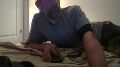 lil_ryno online show from November 24, 2025, 4:34 am