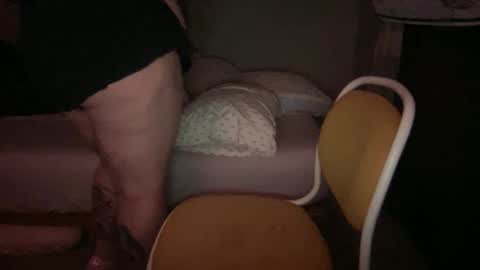 Snapshot of lil_spoon chatting on November 28, 2025, 6:16 am lil_spoon online show from November 28, 2025, 6:16 am