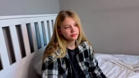 Emma online show from May 1, 2026, 12:26 am