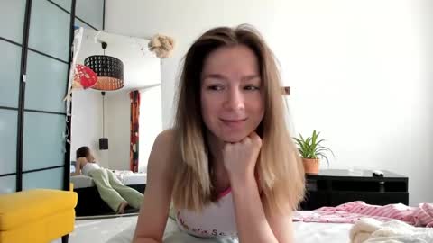 aka princessmaya online show from May 5, 2026, 1:08 pm