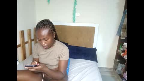 Snapshot of lil_wamboi chatting on March 3, 2026, 8:26 pm lil_wamboi online show from March 3, 2026, 8:26 pm