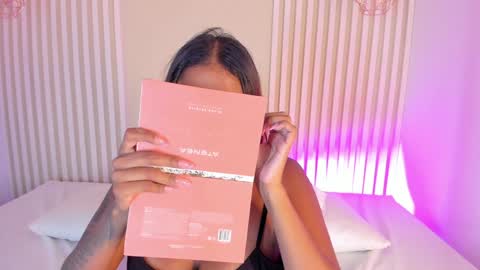 Snapshot of lila_cohen chatting on February 2, 2025, 7:57 pm L I L A online show from February 2, 2025, 7:57 pm