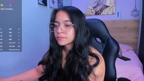 Snapshot of lila_foox chatting on July 18, 2026, 6:23 pm LILA online show from July 18, 2026, 6:23 pm