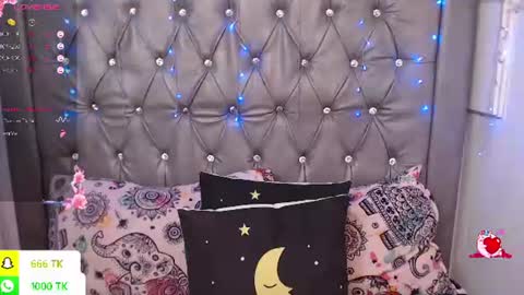 Snapshot of lila_gummy_ chatting on July 29, 2026, 3:43 pm online show from July 29, 2026, 3:43 pm