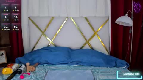 Snapshot of lila_pinky_ chatting on April 21, 2026, 11:38 am lila_pinky_ online show from April 21, 2026, 11:38 am