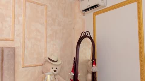 Snapshot of lilabeily chatting on December 16, 2024, 2:47 am lila bailey online show from December 16, 2024, 2:47 am