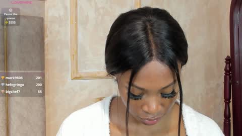 Snapshot of lilabeily chatting on January 3, 2025, 10:29 pm lila bailey online show from January 3, 2025, 10:29 pm