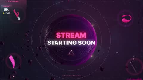 lilah_ts online show from February 1, 2025, 6:40 pm