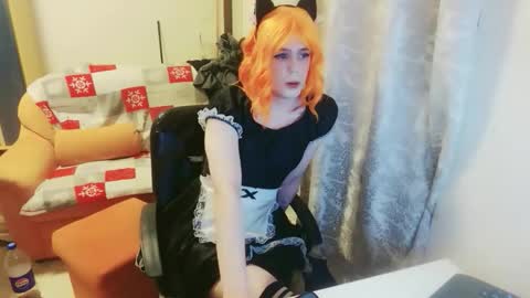 lilah_ts online show from October 17, 2025, 2:48 am