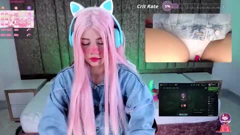 Snapshot of lilapop__ chatting on October 22, 2025, 1:00 pm Lila online show from October 22, 2025, 1:00 pm