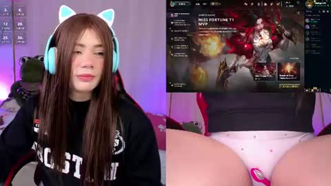 Snapshot of lilapop__ chatting on July 20, 2026, 1:57 pm Lila online show from July 20, 2026, 1:57 pm
