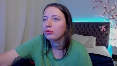 Snapshot of lilavame chatting on October 1, 2025, 3:34 am LilaVame online show from October 1, 2025, 3:34 am