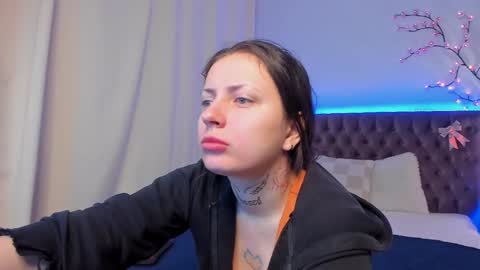 Snapshot of lilavame chatting on November 1, 2025, 8:44 pm LilaVame online show from November 1, 2025, 8:44 pm