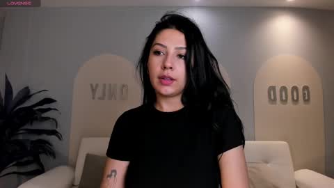 Lila West online show from March 4, 2025, 12:01 pm