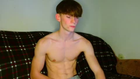 lilbearxxxx online show from November 12, 2025, 12:22 am