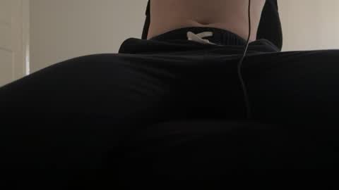 lilbenny05 online show from January 4, 2025, 2:03 am