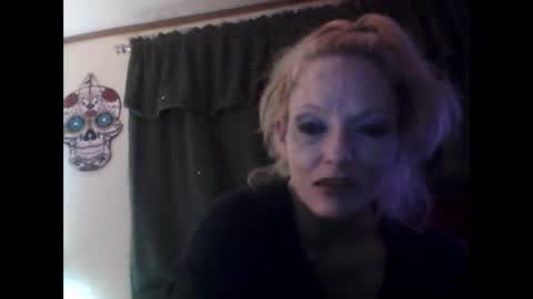 lilbit4u online show from January 8, 2025, 3:40 am