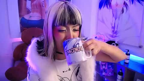 lilcandy19 online show from October 7, 2025, 12:13 pm