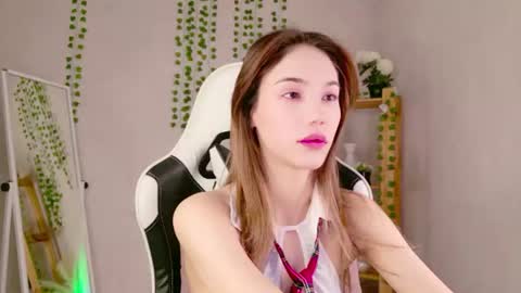 Hi im Yuki online show from July 24, 2026, 10:24 am