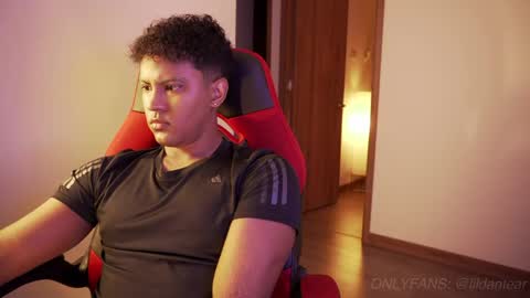 Snapshot of lildantear chatting on April 7, 2026, 8:48 am Dante online show from April 7, 2026, 8:48 am