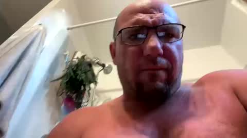 Snapshot of lildog361334 chatting on October 14, 2025, 12:50 pm lildog361334 online show from October 14, 2025, 12:50 pm