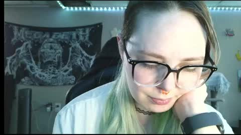 Snapshot of lilemmy1999 chatting on May 5, 2026, 7:55 pm emily ryanson online show from May 5, 2026, 7:55 pm