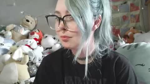 emily ryanson online show from June 24, 2026, 9:03 pm