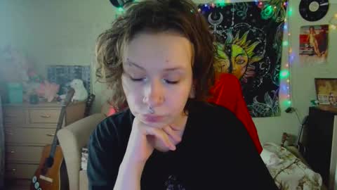 Snapshot of lileyfoxxx chatting on September 23, 2025, 11:02 am Lil online show from September 23, 2025, 11:02 am