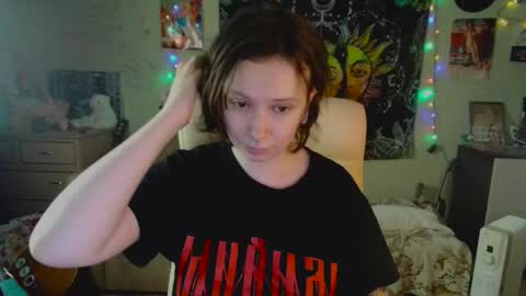 Snapshot of lileyfoxxx chatting on September 25, 2025, 6:11 pm Lil online show from September 25, 2025, 6:11 pm