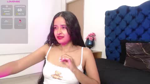 Snapshot of lili666_ chatting on October 14, 2025, 3:07 am Lili online show from October 14, 2025, 3:07 am