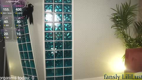 Lili online show from January 25, 2025, 11:13 am