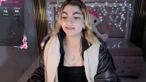 Snapshot of lili_conor_s chatting on November 13, 2025, 3:16 am Lili online show from November 13, 2025, 3:16 am