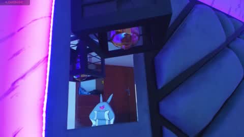 lili_evanss online show from February 2, 2026, 11:53 am