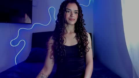 Snapshot of lili_evanss chatting on May 5, 2026, 6:16 pm lili_evanss online show from May 5, 2026, 6:16 pm