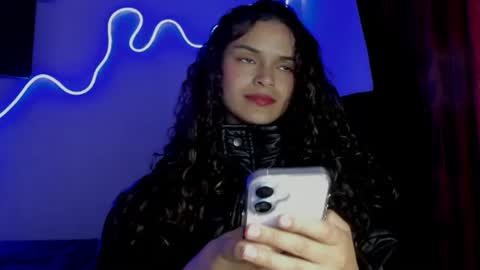 lili_evanss online show from July 13, 2026, 2:03 am