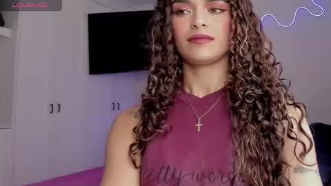lili_evanss online show from July 28, 2026, 3:21 pm