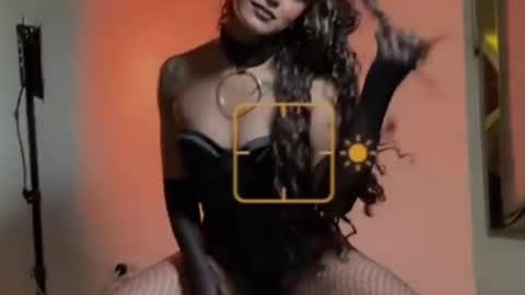 lili_evanss online show from July 31, 2026, 7:13 pm