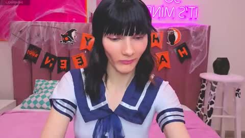 Snapshot of lili_flowerr chatting on October 23, 2025, 11:31 am Lilli follow me kiss online show from October 23, 2025, 11:31 am