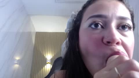 lili_mint_tf online show from March 14, 2026, 10:48 pm