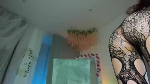 LIL online show from February 13, 2025, 2:52 pm