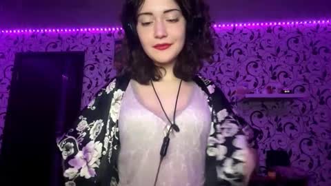 Snapshot of lilianasomsana chatting on November 12, 2025, 4:29 pm Lili online show from November 12, 2025, 4:29 pm