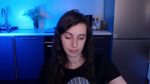 Snapshot of liliatlu chatting on July 6, 2026, 10:56 pm Lilu online show from July 6, 2026, 10:56 pm