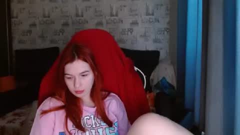 Snapshot of liliawoolf chatting on February 24, 2025, 5:43 am liliawoolf online show from February 24, 2025, 5:43 am