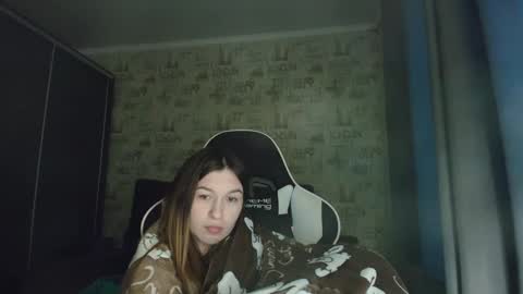 Snapshot of liliawoolf chatting on June 3, 2026, 4:15 am liliawoolf online show from June 3, 2026, 4:15 am