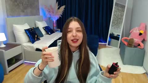 Snapshot of lilibakery chatting on February 7, 2025, 3:45 am Lili Bakery online show from February 7, 2025, 3:45 am