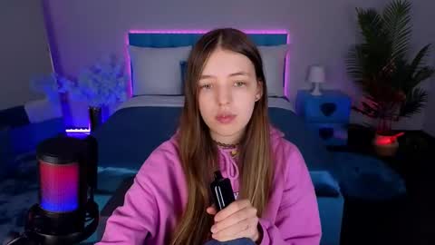 Snapshot of lilibakery chatting on November 18, 2025, 2:06 am Lili Bakery online show from November 18, 2025, 2:06 am