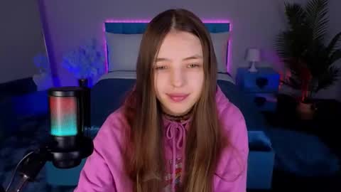 Snapshot of lilibakery chatting on November 21, 2025, 2:43 am Lili Bakery online show from November 21, 2025, 2:43 am